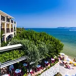 Nisteri Ξενοδοχείο 3*