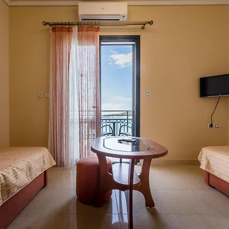 Nisteri Hotel 3*