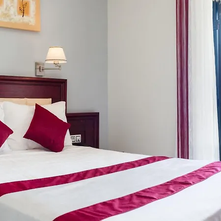 Nisteri Hotel