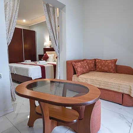 Nisteri Hotel 3*