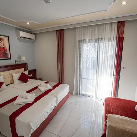 Hotel Nisteri 3*